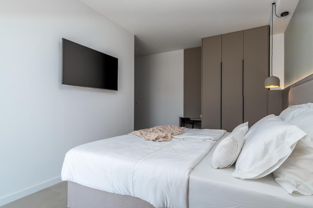 New! Villa Bava With 4 En-Suite Bedrooms, Heated 33 Sqm Pool Omiš Exterior foto